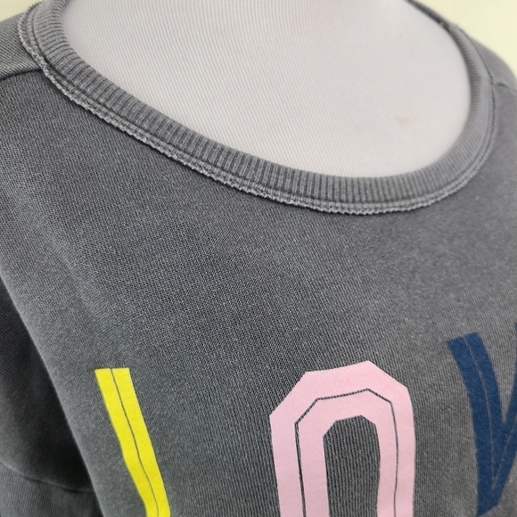 Wildfox Four Letters Flora cropped sweatshirt sherpa gray LOVE size small - Picture 6 of 10